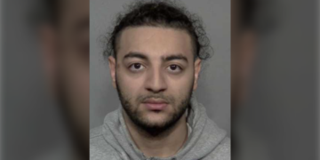 اتهام رجل من مونتريال بالقوادة والاتجار بالبشر