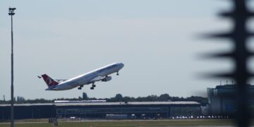 الجمارك الأمريكية تعمل على تسهيل الإجراءات للواصلين من هذين المطارين الكنديين