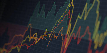 نصائح للاستعداد للركود الاقتصادي المتوقع مع رفع أسعار الفائدة الشهر المقبل