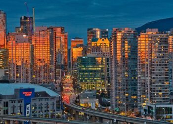 قائمة بالمدن الكندية التي لديها أفضل أسعار العقارات