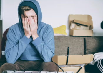 وتيرة الديون ترتفع بين الكنديين خلال العام الحالي