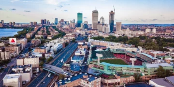 مشروع جديد يتضمن إنشاء قطار من مونتريال إلى بوسطن الأمريكية