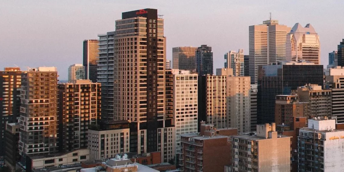 وظائف متاحة الآن في مونتريال بأجور تصل إلى 85000 دولار