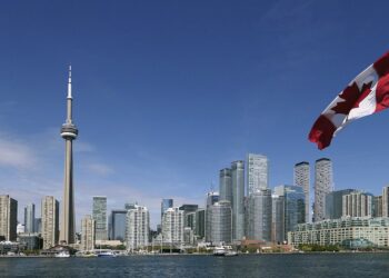 وظائف مختلفة في Parks Canada بأجور تصل إلى أكثر من 90 ألف دولار سنوياً