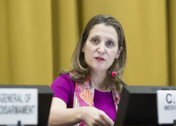 وزيرة المالية الكندية :أيام صعبة تنتظرنا