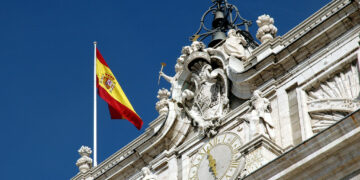 تأشيرة جديدة تسمح للكنديين بالعمل عن بعد و العيش في إسبانيا لمدة خمس سنوات