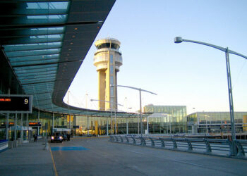 تفاصيل قواعد السفر الجديدة المتعلقة بفيروس كورونا في مطار مونتريال