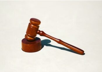 توجيه التهم لرجل من ديترويت قام بشراء أرقام ضمان اجتماعي مسروقة