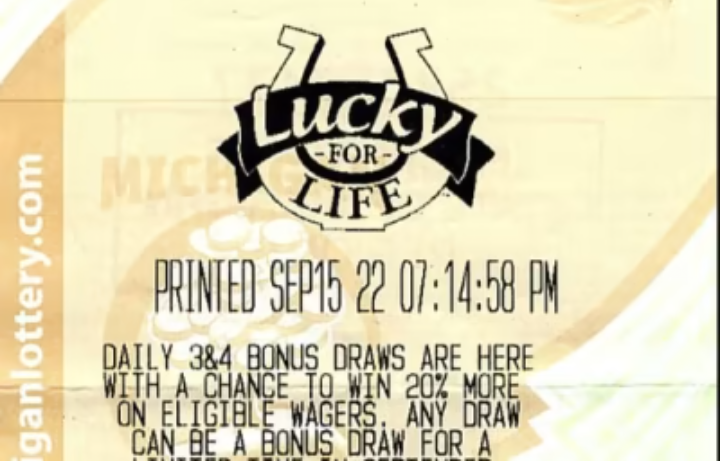 رجلٌ من Warren يربح 25 ألف دولار سنوياً مدى الحياة