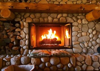 نصائح لتوفير المال مع توقعات ارتفاع تكاليف التدفئة هذا الشتاء