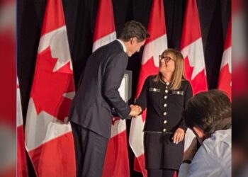 تكريم مُعلمة من مونتريال بجائزة التميّز الوطنية في التدريس