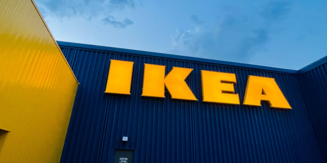 تخفيضات على مجموعة من منتجات موسم الأعياد لدى IKEA