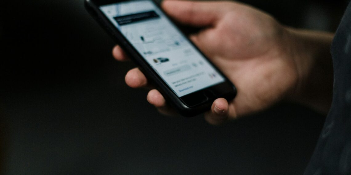 تخفيضات على رحلات ” أوبر ” لتشجيع الناخبين على التصويت في انتخابات كيبيك اليوم