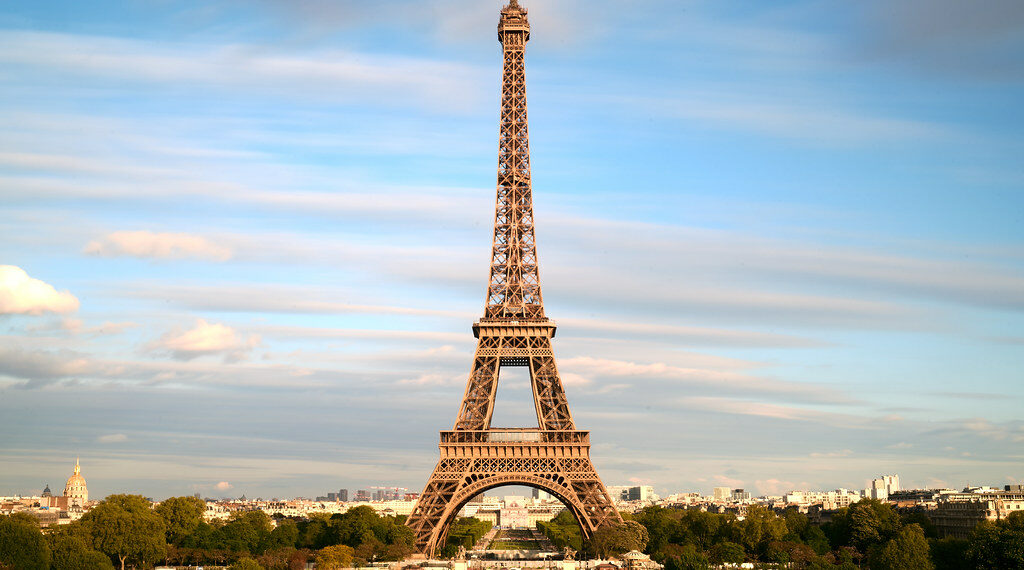 الحكومة الكندية تحذر من السفر إلى فرنسا و 6 دول أخرى