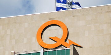 القبض على موظف في Hydro-Quebec بسبب بيعه أسراراً تجارية إلى الصين