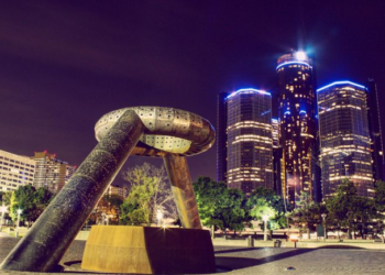 ديترويت ضمن أفضل 10 وجهات سفر في العالم لعام 2023