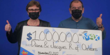 زوجان من أوتاوا يربحان مليون دولار في يانصيب Lotto Max