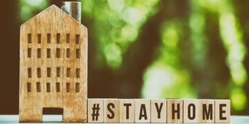 لماذا “البقاء في المنزل عند المرض” مهم للغاية في الوقت الحالي