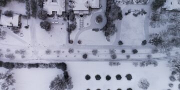 تحذير من عاصفة شتوية لمناطق مختلفة في جميع أنحاء كيبيك