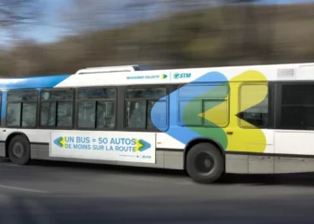 تخصيص ممرات جديدة للدراجات وسيارات الأجرة و حافلات STM في شوارع مونتريال