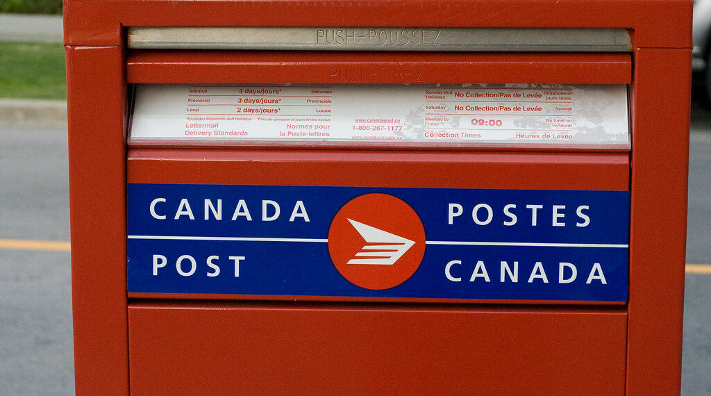 مئات الوظائف المتاحة لدى Canada Post والتي لا تتطلب خبرات سابقة