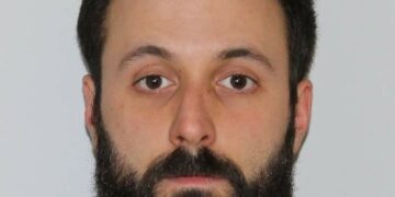 اتهام رجل بالاعتداء الجنسي على قاصرين في لافال