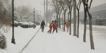 تساقط كثيف للثلوج في مونتريال اليوم