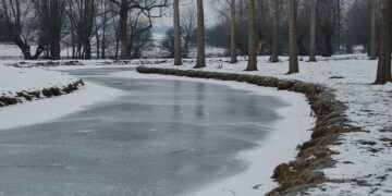 البيئة الكندية تحذر من التجمد السريع على الطرقات هذا الأسبوع