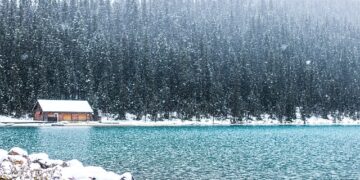 استكشف هذه المنتزهات الـ 7 الساحرة خلال الشتاء في كيبيك