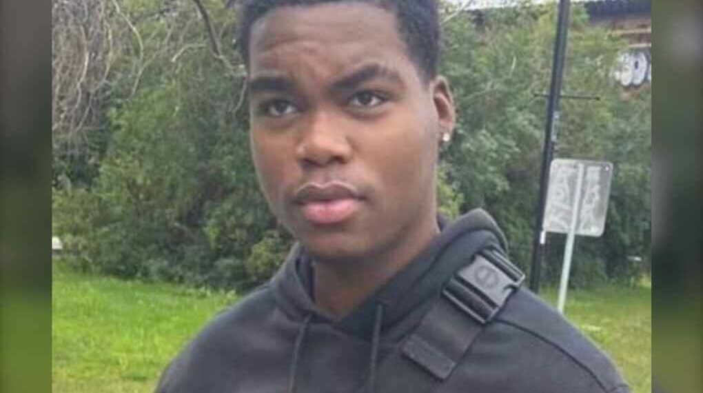 إعفاء ضابط من منصبه على خلفية وفاة شاب في أحد سجون مونتريال