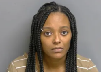 توجيه الاتهامات لامرأة من ماكومب بقتل صديقها السابق