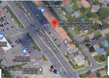 اندلاع حريق في أحد المراكز التجارية في ويست آيلاند