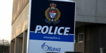 شرطة أوتاوا تعتقل شاباً بعد تهديدات وجهها عبر تويتر