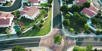 CREA: أسعار المنازل تنخفض بوتيرة سريعة لم تشهدها البلاد منذ عام 2009