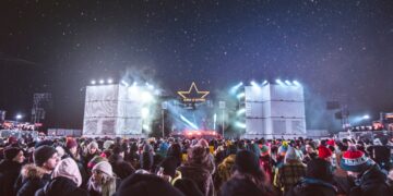 استكشف مهرجان Igloofest الشتوي الساحر في مونتريال