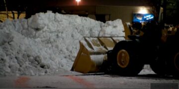 وفاة مراهق في لافال بعد أن صدمته جرافة إزالة الثلج
