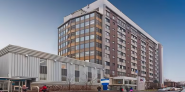 أخطاءٌ بالجملة في أحد مشافي مونتريال تترك مريضاً مُخدّراً بمفرده دون رعاية