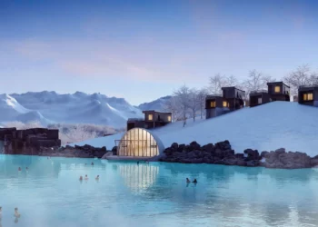 بحيرات دافئة في كيبيك على مدار العام هي الأكبر في العالم