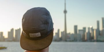 خبراء: زيادة الهجرة إلى كندا ليست كافية لإصلاح سوق العمل