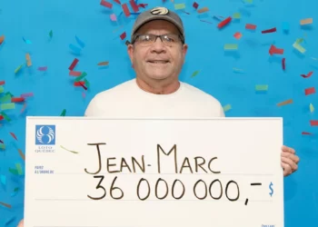فوز رجل من كيبيك بـ 36 مليون دولار في اليانصيب