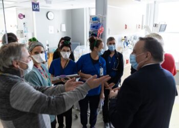 لوغو يدعو إلى مزيدٍ من المرونة في النقاشات التي تخص طريقة عمل شبكة الرعاية الصحية