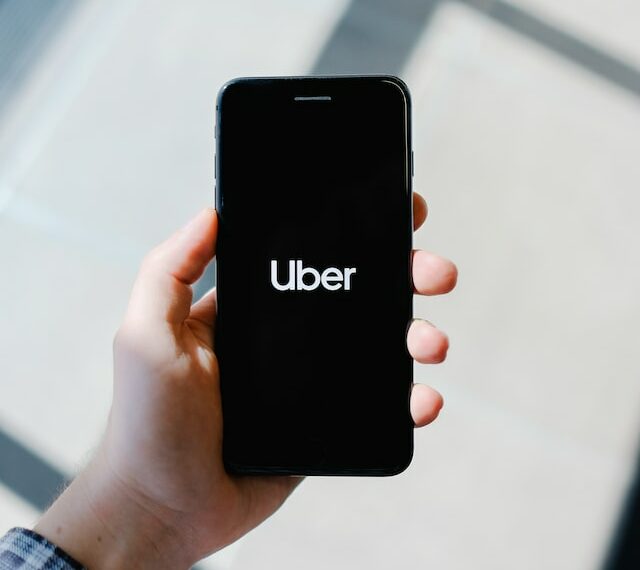 لزيادة الأمان …ميزة جديدة تسمح لركاب وسائقي ” أوبر ” تسجيل الصوت أثناء رحلاتهم