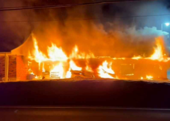 الشرطة تحقق في حريق منزل مشبوه شمال مونتريال