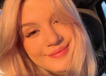 7 أشخاص لايزالون في عداد المفقودين إثر حريق المبنى التاريخي في مونتريال القديمة