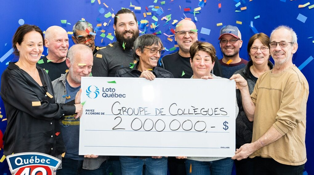 2 مليون دولار من نصيب 10 زملاء عمل