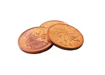 مع تقلب سعر الدولار الكندي، إليك كيفية إدارة مخاطر العملة