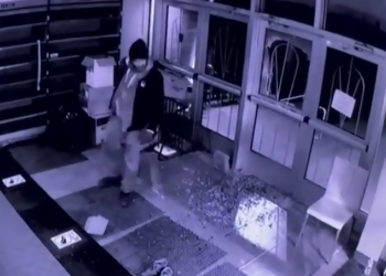 تخريب يطال مسجد الأمة في مونتريال و توقيف المشتبه به