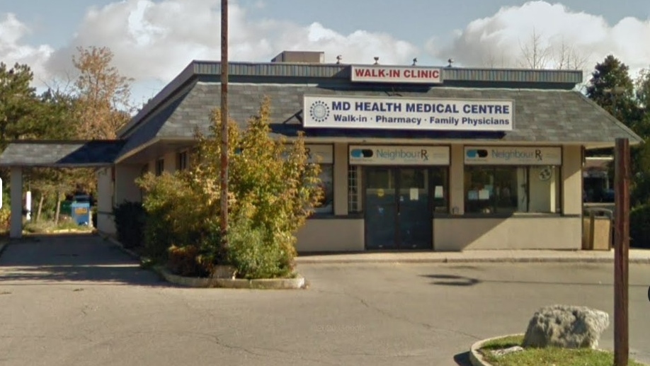 صيدلاني يخدع شركة أدوية في كندا ويهرب إلى مصر.. احتال عليها بأكثر من 7 ملايين دولار