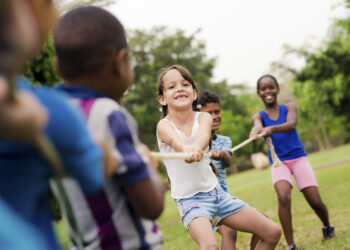 تغييرات في كيفية تمويل المخيمات الصيفية قد تؤدي إلى ترك بعض الأطفال بدون مكان هذا العام