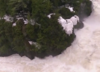 ارتفاع منسوب المياه في بعض الأنهار في كيبيك والإبلاغ عن عدة فيضانات